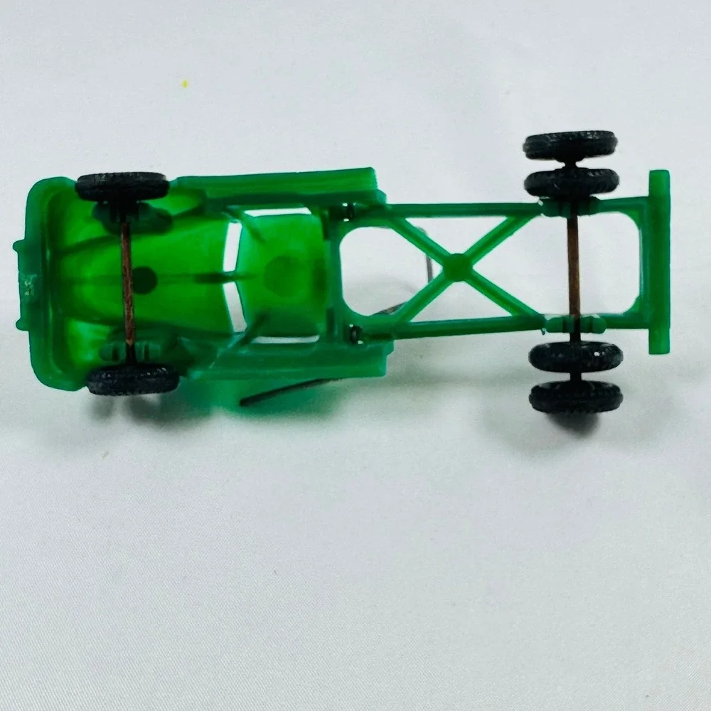 Vintage Ideal Green Plastic Dump Truck Cab N Chassis Metal Attachment USA I-662